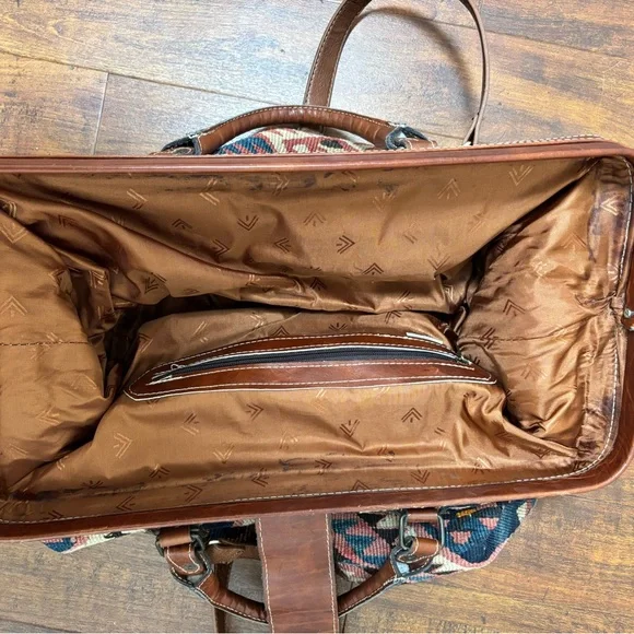 Vintage Turkish Kilim Travel Bag - Picture 13 of 14